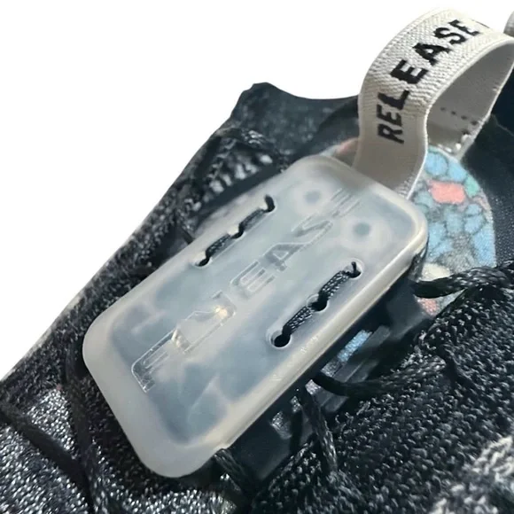 Nike Vapormax FlyKnit GS Sneaker - Picture 10 of 10